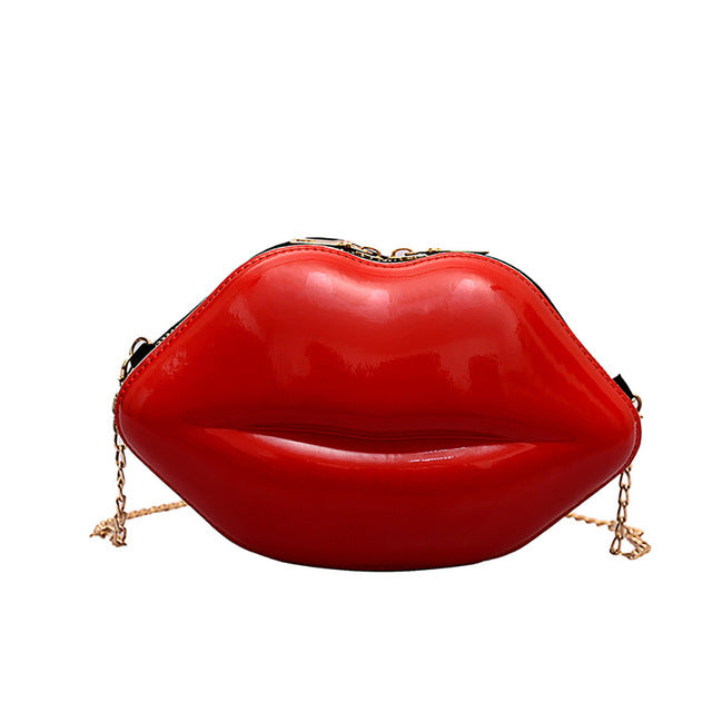 CLACK LIP SHAPED SHOULDER BAG