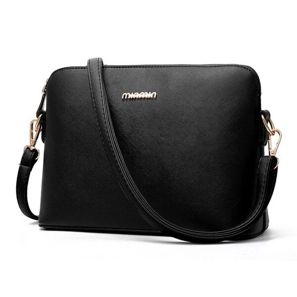 BASIC BLACK SHOULDER BAG