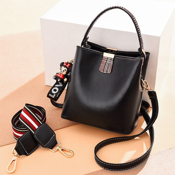 BLACK SOFT PU LEATHER  SHOULDER BAG