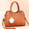 HAIRBALL TASSEL DETAILED HIGH QUALITY HANDBAG