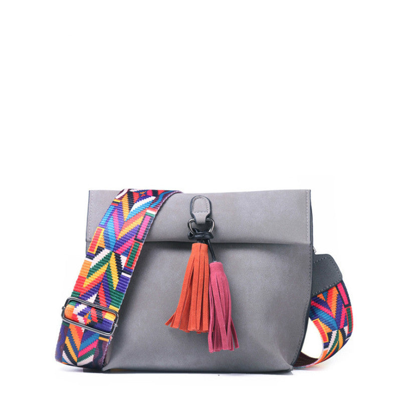 COLOTFUL HANGER DEYAILED SHOULDER BAG