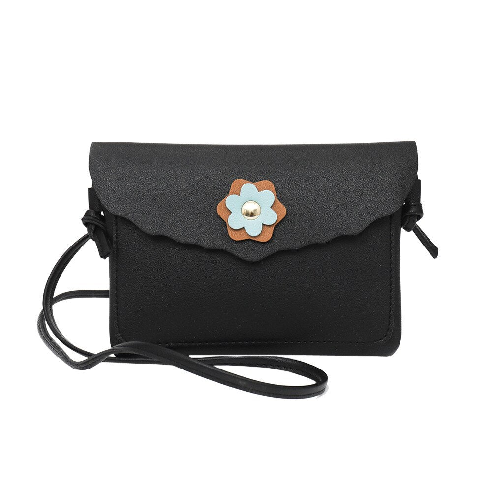 FLOWER DECOR DETAILED CROSSBODY BAG