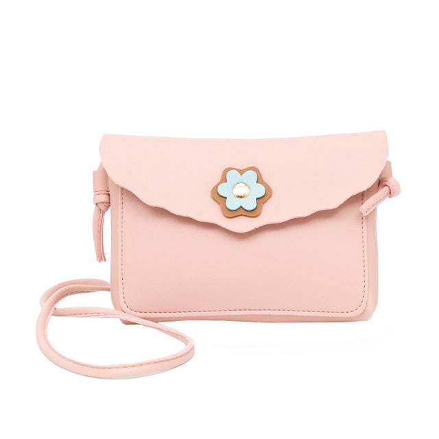 FLOWER DECOR DETAILED CROSSBODY BAG