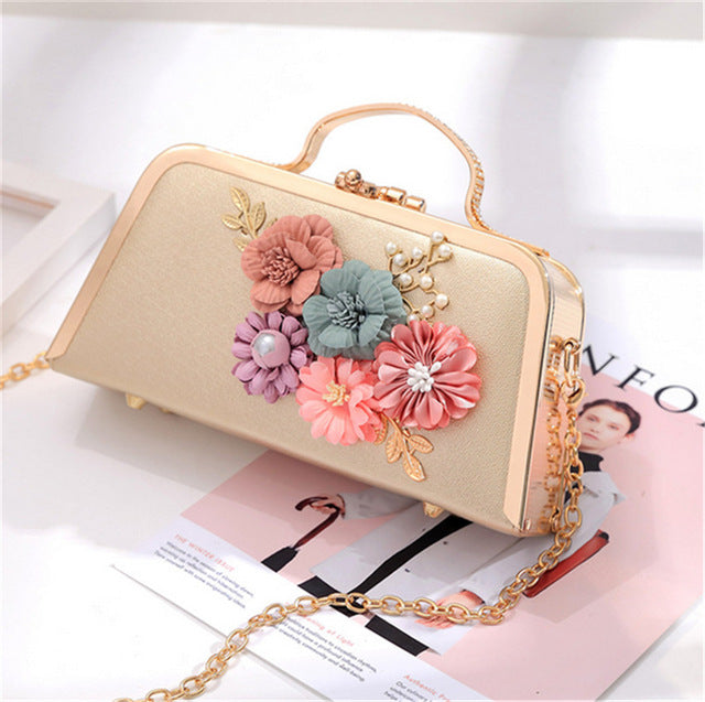 LOWERD SETAILED ELEGANT MINI NIGHT BAG